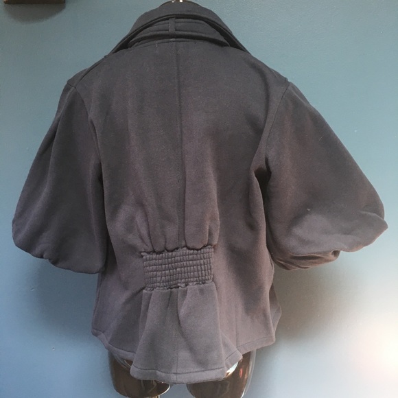 3/4 Puff Sleeve Jacket - Picture 4 of 8